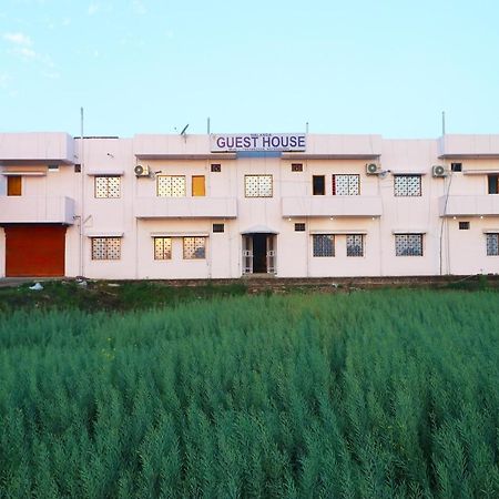 Oyo Nalanda Guest House Εξωτερικό φωτογραφία